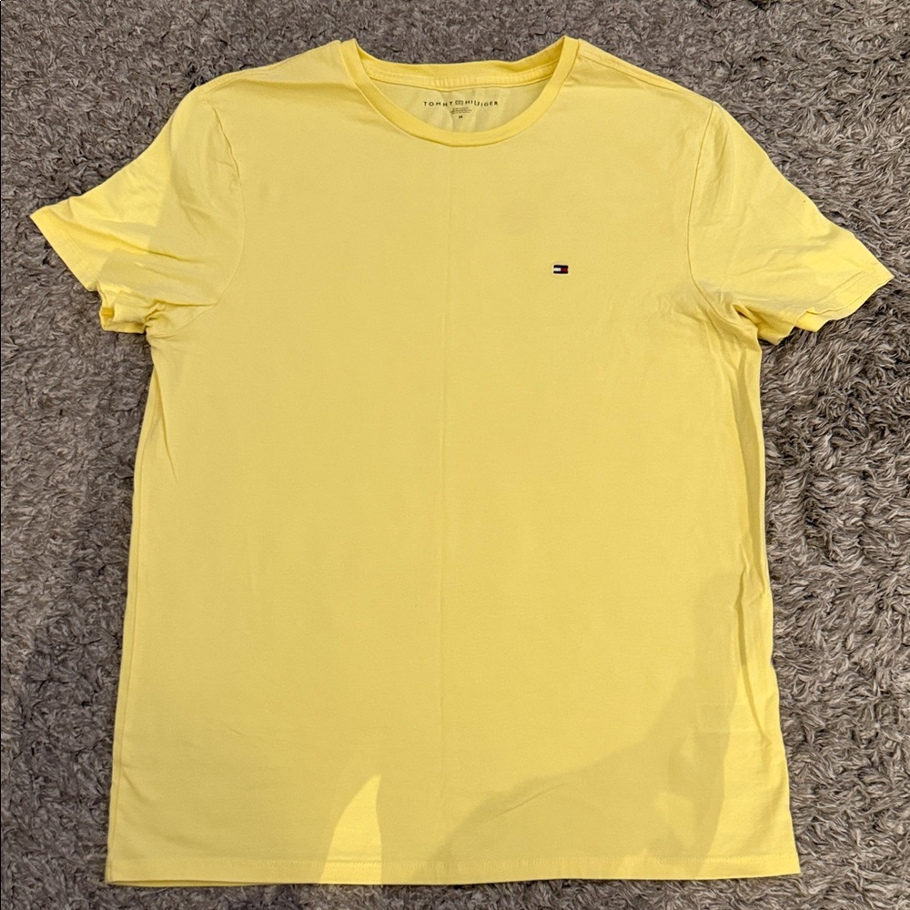 Tommy Hilfiger Men's Bright Yellow Tee